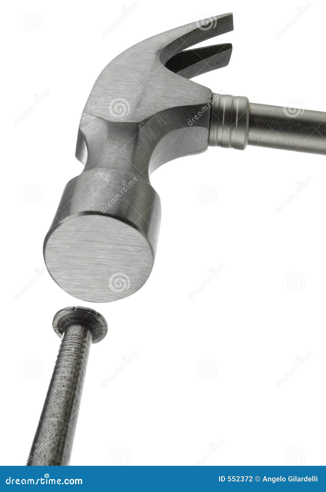 hammer-nail-552372.jpg