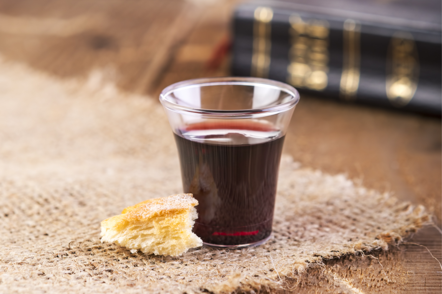 how_to_take_communion_over_finances_600303806.png
